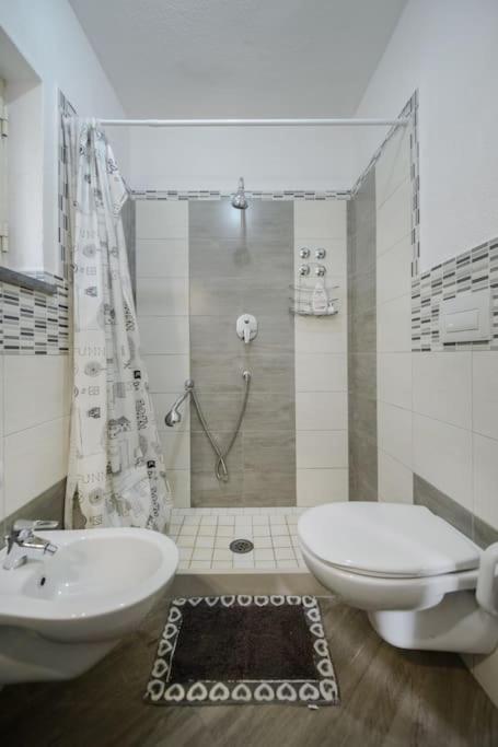 Casa Vacanza M&C Ischia Forio di Ischia Zewnętrze zdjęcie